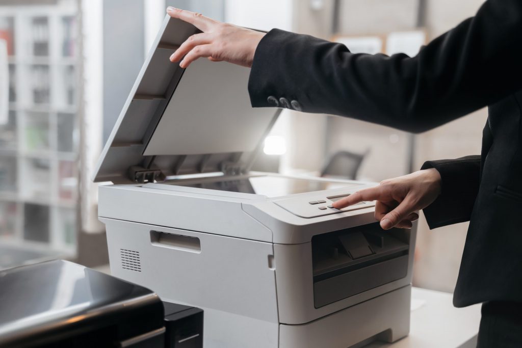 You are currently viewing Printing in the Digital Age: Why Businesses Still Need Printers?